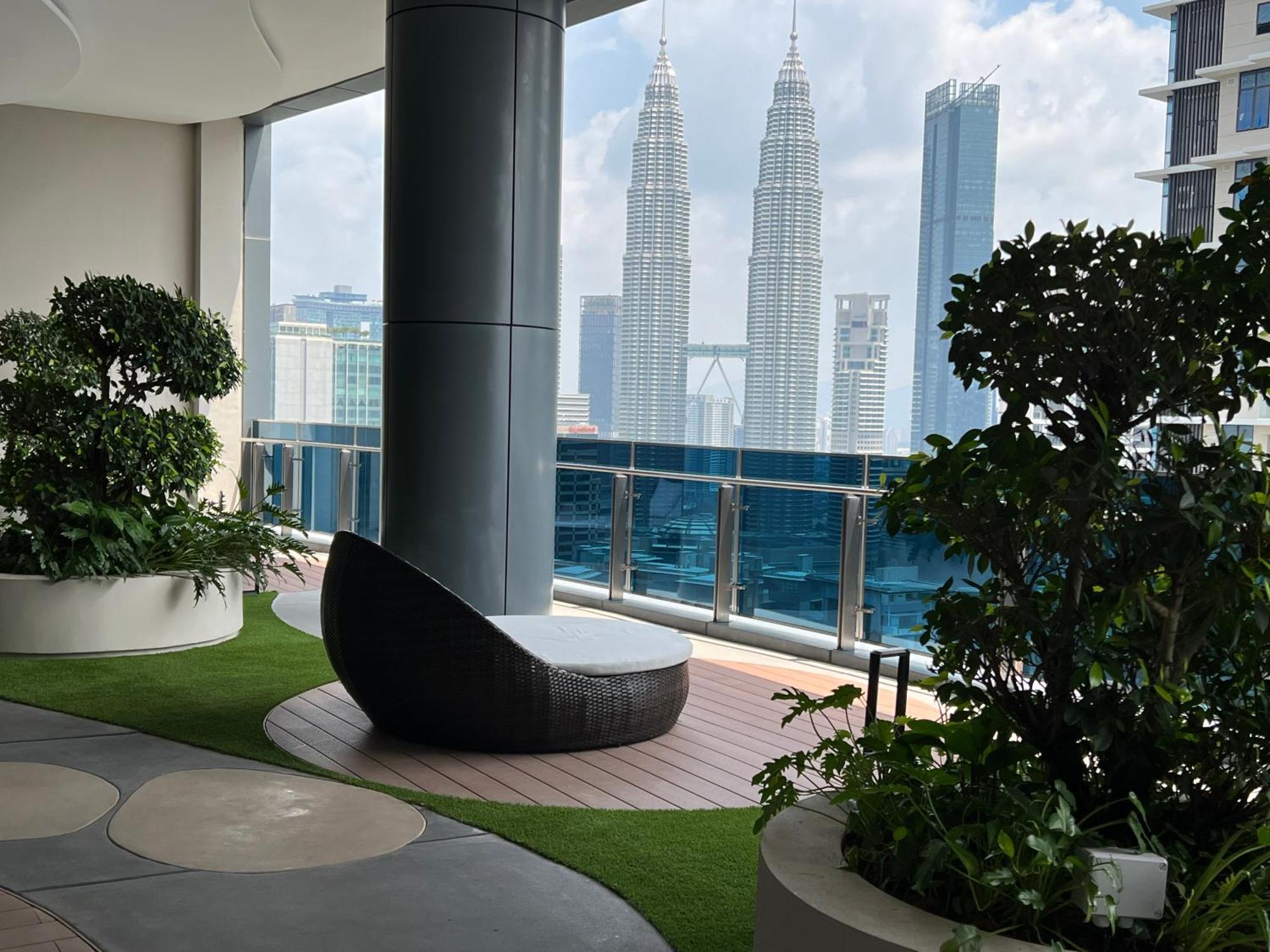 Eaton Residence Suites Klcc Куала-Лумпур Екстер'єр фото
